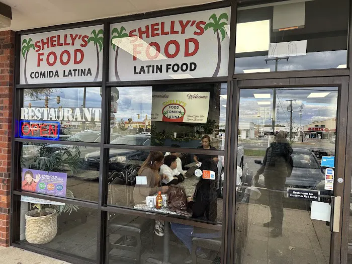 Shelly's Food, Comida Latina Picture 5