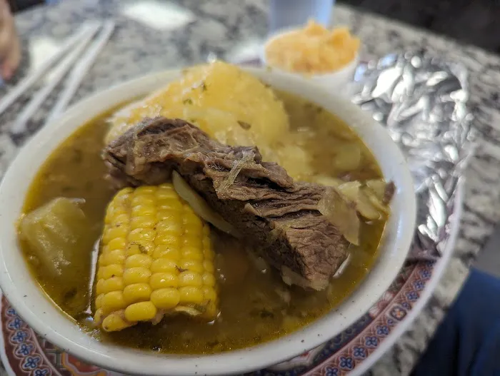 Shelly's Food, Comida Latina Picture 2