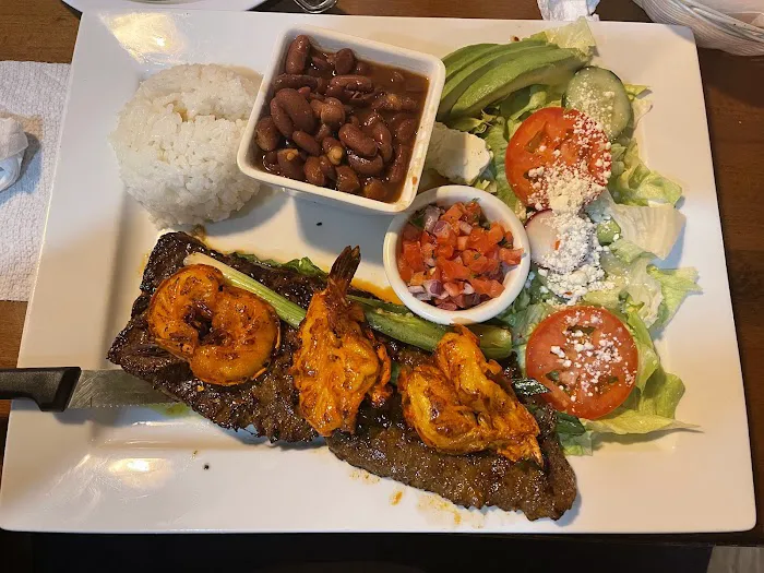 Mi pueblo Restaurant 2 Picture 2