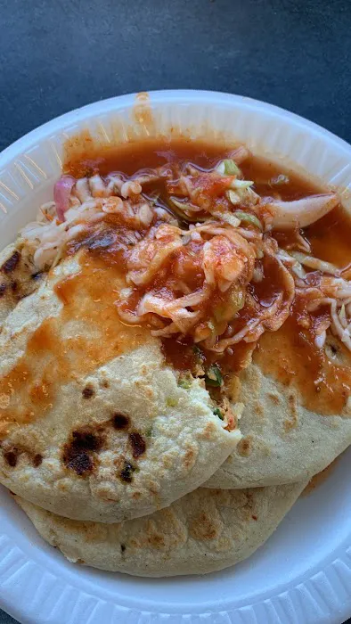 Las Palmas Deli Picture 5