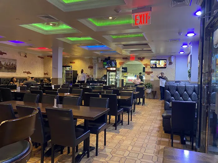 Caridad & Louie's Restaurant Picture 8