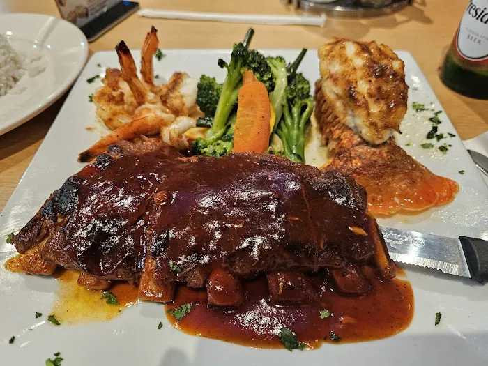 Caridad & Louie's Restaurant Picture 5