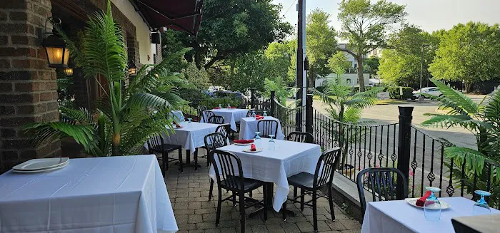 Sayola Restaurant Picture 5