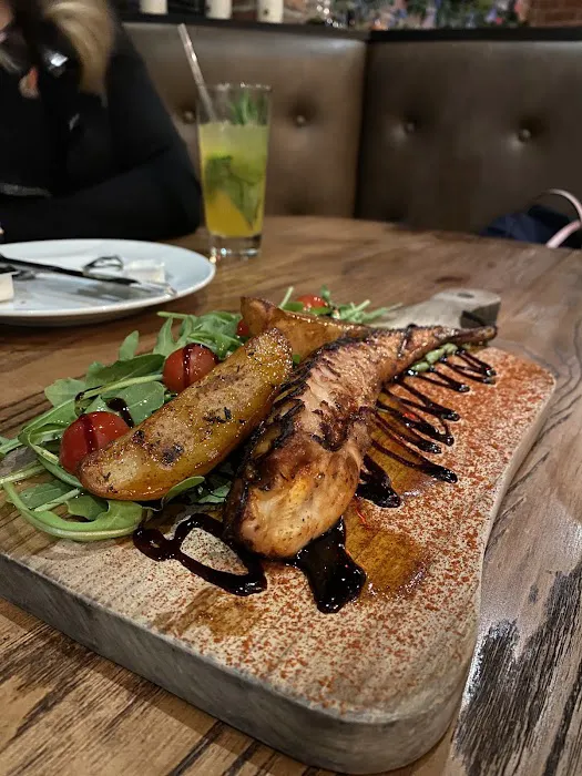 La Taberna Steak & Tapas Bar Picture 1