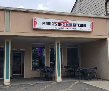Maria's And Mix Kitchen