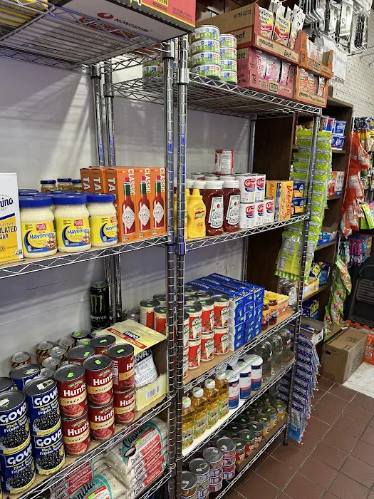 La Playita Deli & Grocery Picture 1