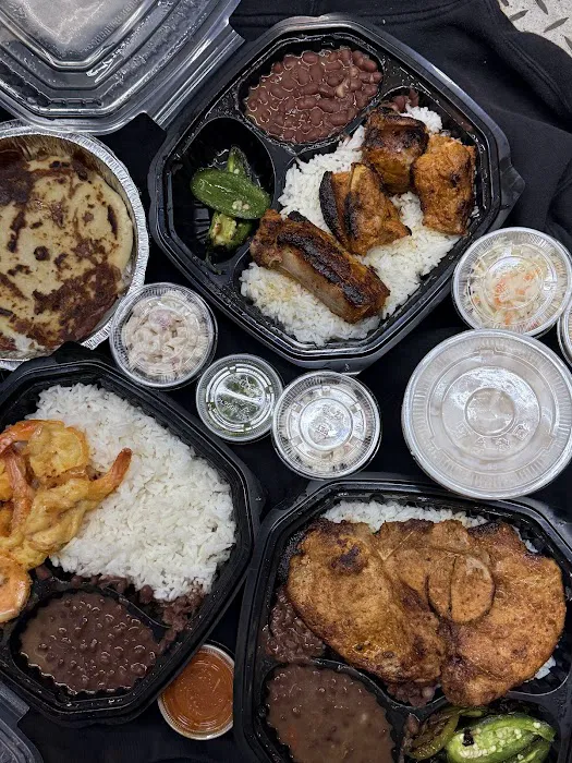 Guatemaya Deli & Restaurant Picture 4