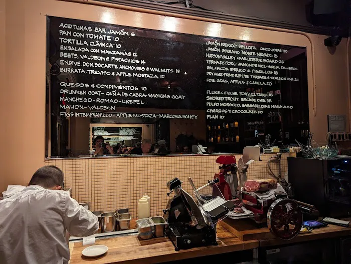 Bar Jamon Picture 3