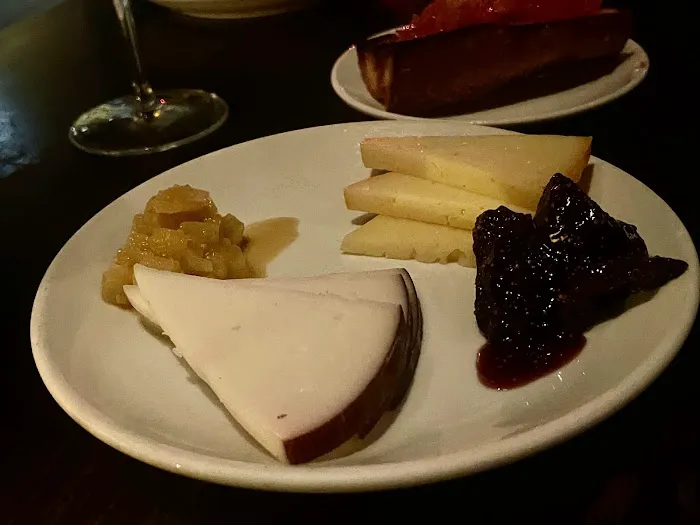 Bar Jamon Picture 10