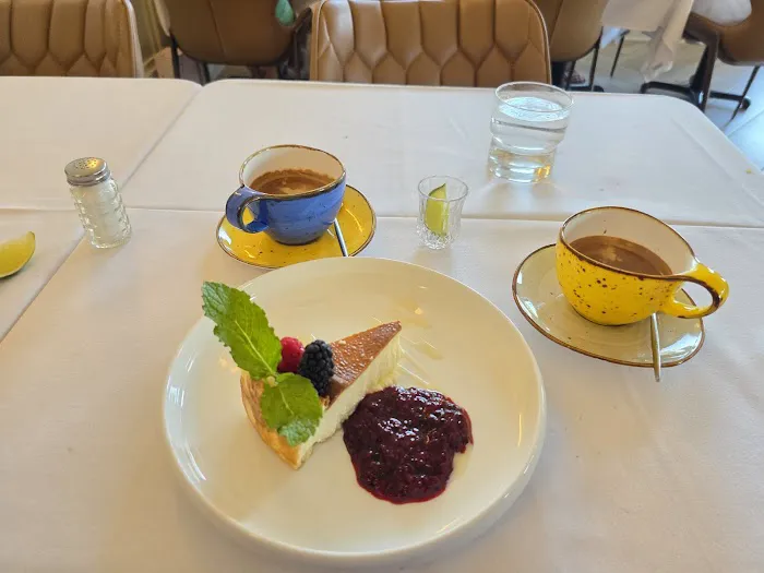OLIVO MEDITERRANEAN FARE Picture 10