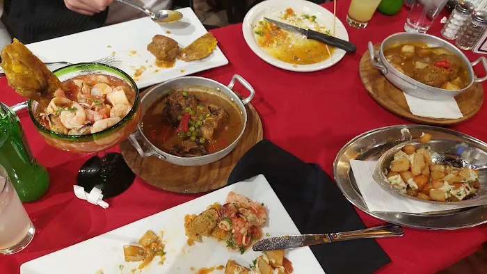 VIVO Tapas KITCHEN • LOUNGE Picture 10