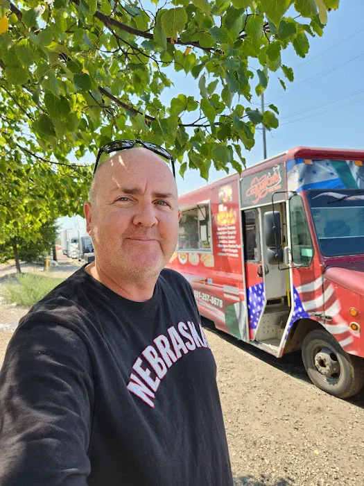 EL RANCHO FOOD TRUCK Picture 4