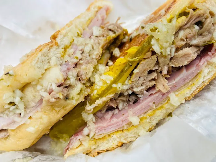 512 Deli LLC Picture 9