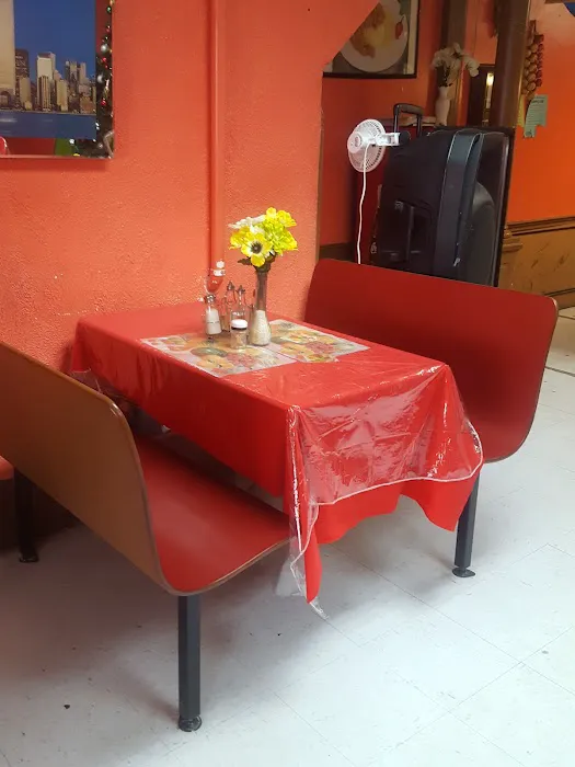 Jariel's Spanish Restaurant Picture 9