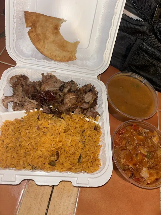 Pilar Caribbean Restaurant Picture 8