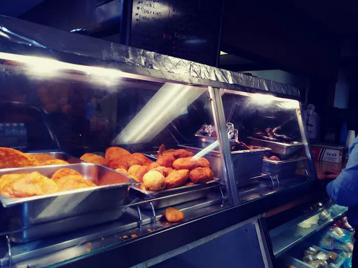 La Favorita Deli & Grocery Picture 5