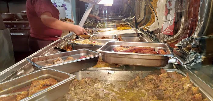La Favorita Deli & Grocery Picture 10