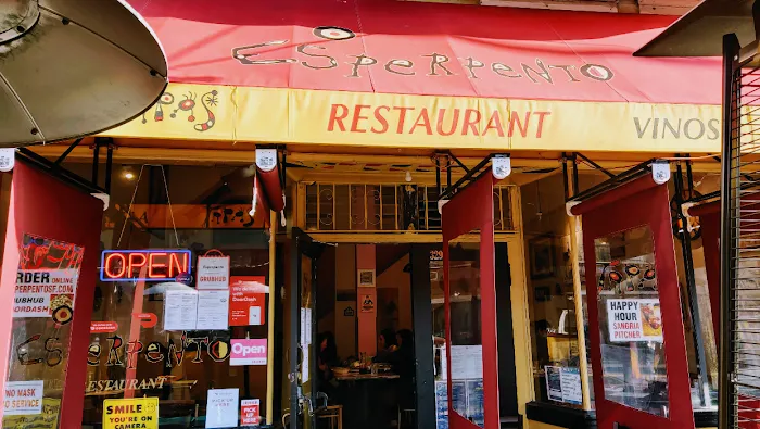 Esperpento Restaurant Picture 6