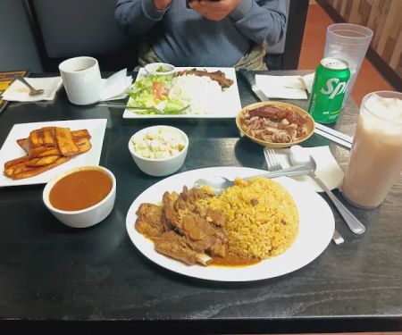 Gustitos Café LLC