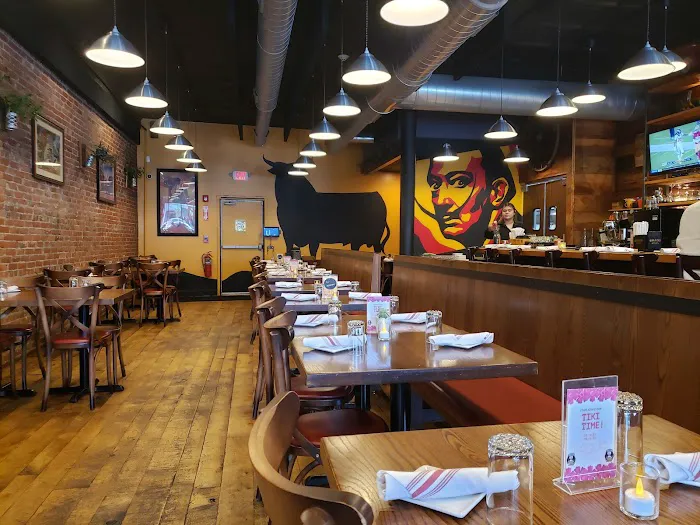 T'ahpas 529 Restaurant Picture 9