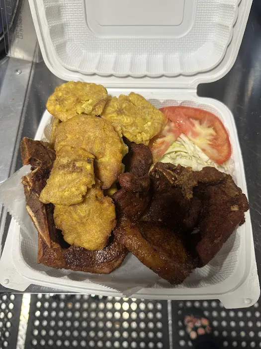 El Cacique Food Truck Picture 8