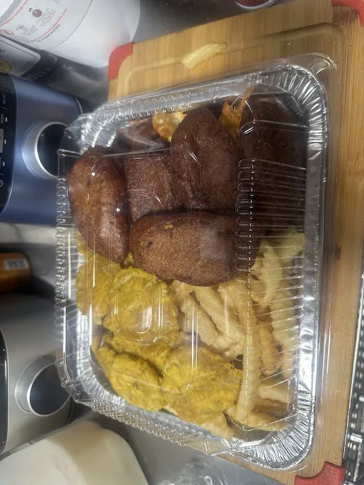 El Cacique Food Truck Picture 5