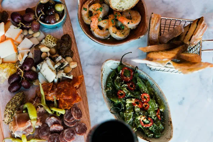 El Tapeo Modern Spanish Kitchen Picture 1