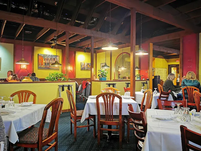 Cacique Restaurant Picture 5
