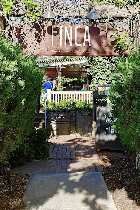 Finca Picture 1