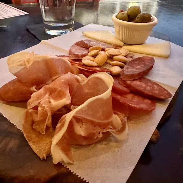 Cafe Madrid Picture 5