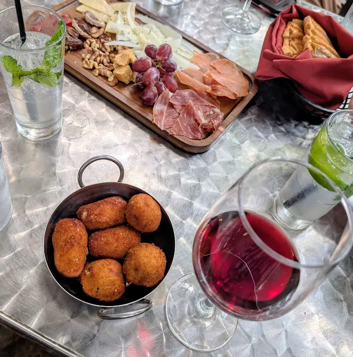 Si Tapas Picture 4