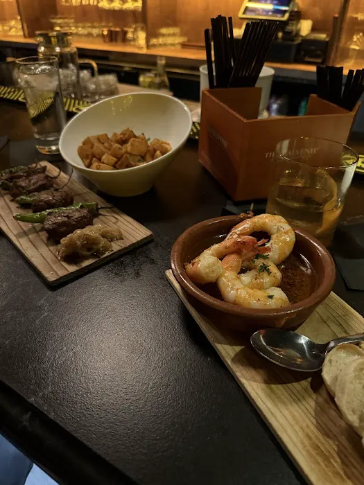 Toro Kitchen + Bar Picture 2