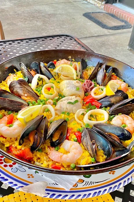 La Tienda Tapas Bar Picture 9