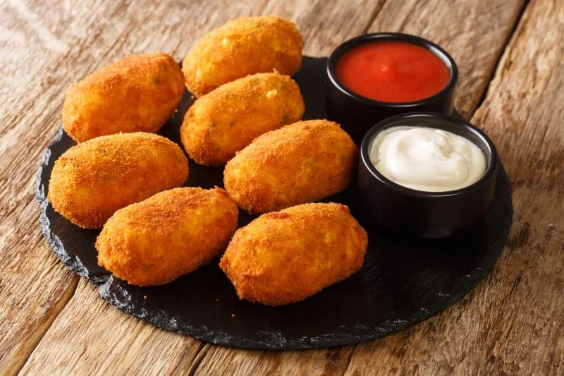 How to Make Spanish Croquetas de Bacalao: Cod Croquettes at Home