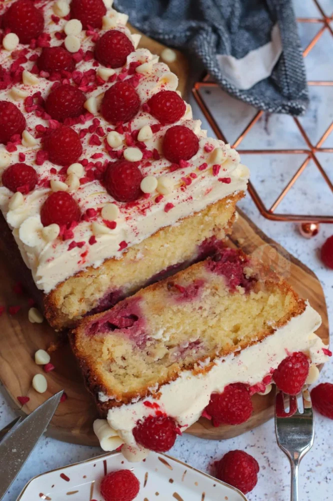 How to Make Spanish Tarta de Frambuesas: Raspberry Cake Recipe