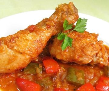 How to Make Spanish Pollo al Chilindrón con Jamón: Chicken with Peppers and Ham