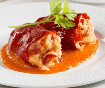 How to Make Spanish Piquillos con Atún: Piquillos with Tuna Recipe