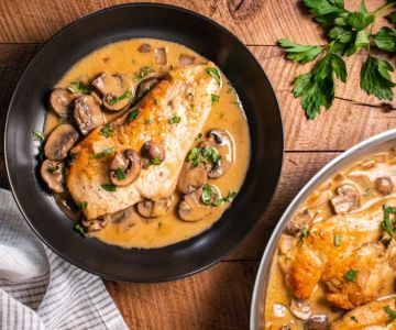 How to Make Spanish Pollo a la Cerveza con Champiñones: Beer-Braised Chicken with Mushrooms