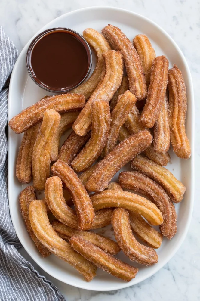 How to Make Spanish Churros con Caramelo: Fried Dough with Caramel Sauce