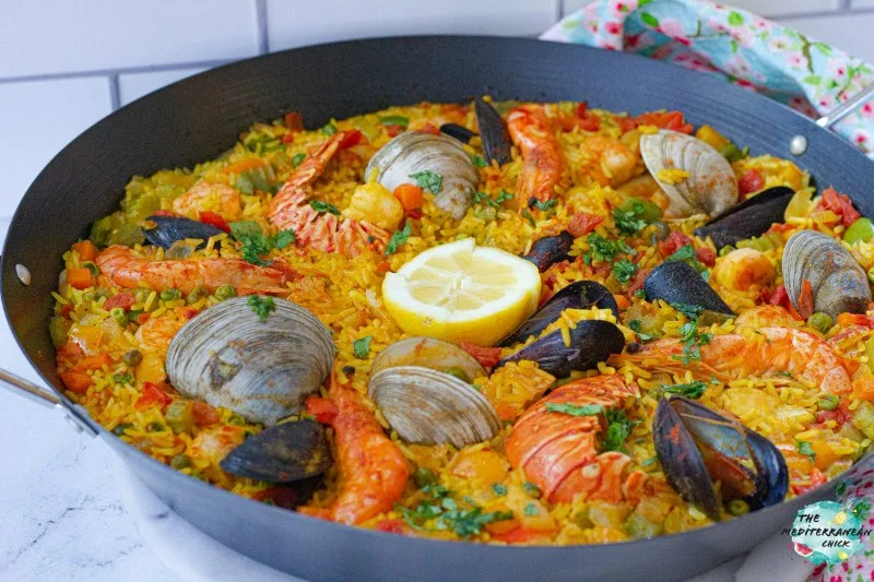 How to Make Spanish Arroz con Mariscos y Verduras: Seafood and Vegetable Paella Recipe