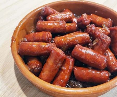 How to Make Spanish Chistorra a la Miel: Chistorra with Honey Recipe