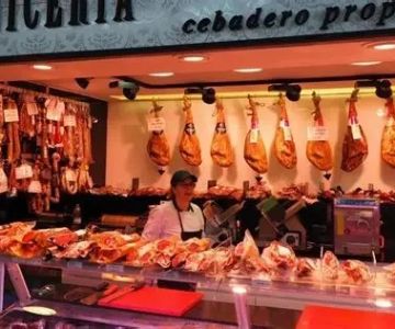 The Best Spanish Food Markets in Salamanca for Fresh Meats and Cheeses