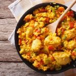 How to Make Spanish Arroz con Mariscos, Pollo y Verduras: Seafood, Chicken, and Vegetable Paella