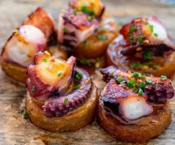 Discovering the Most Popular Spanish Tapas Dishes to Cook at Home