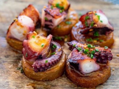 Discovering the Most Popular Spanish Tapas Dishes to Cook at Home