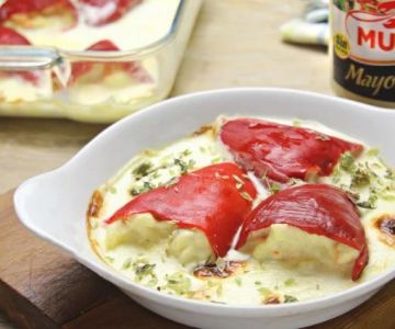 How to Make Spanish Piquillos Rellenos de Queso: Cheese Stuffed Peppers