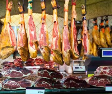 The Best Spanish Food Markets in Burgos for Fresh Meats and Cheeses