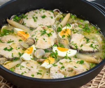 How to Make Spanish Merluza a la Vasca con Gambas: Basque-style Hake with Shrimp