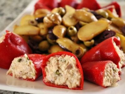 How to Make Spanish Piquillos Rellenos de Atún: Tuna Stuffed Peppers