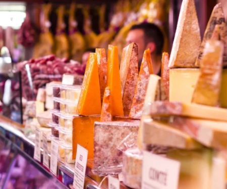 The Best Spanish Food Markets in Salamanca for Regional Specialties